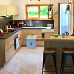 Le Flocon Bleu - Mauselaine Avec Vue Sur Le De Жерарме