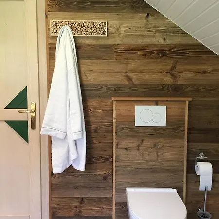 Le Flocon Bleu - Mauselaine Avec Vue Sur Le De