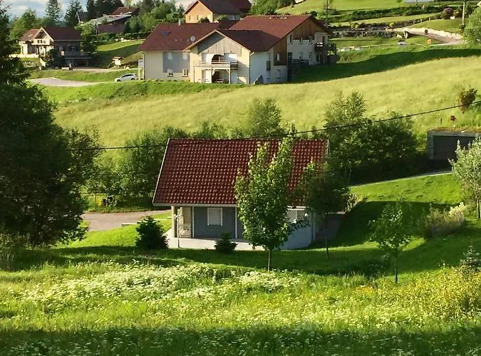 Le Flocon Bleu - Mauselaine Avec Vue Sur Le De